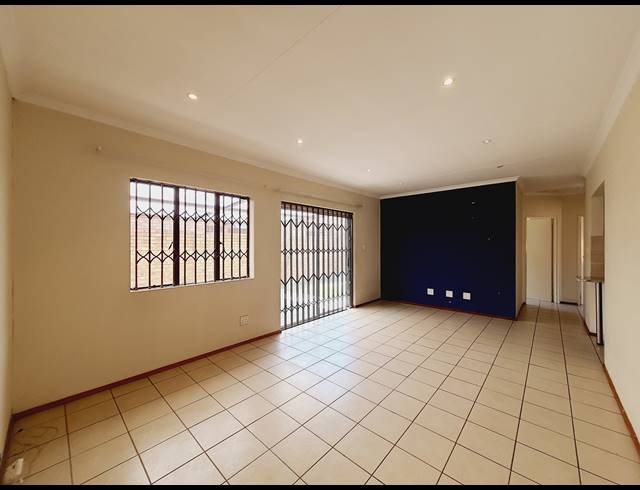 2 BEDROOM SECTIONAL TITLE FOR SALE IN HALFWAY GARDENS